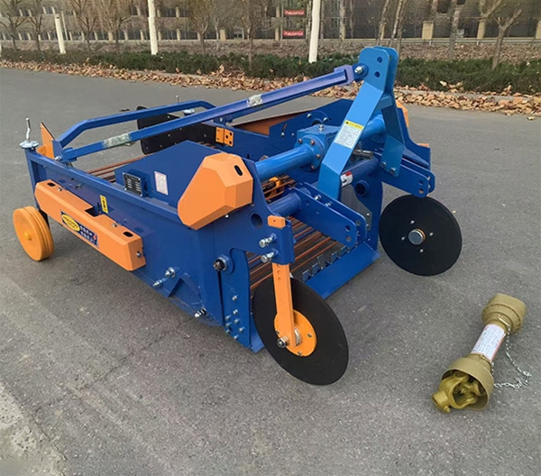 4UD-110馬鈴薯收獲機